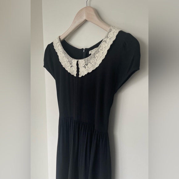 Forever 21 - Crochet Knit Lace Collar Dress with Tie Back - Size Small - Picture 4 of 5
